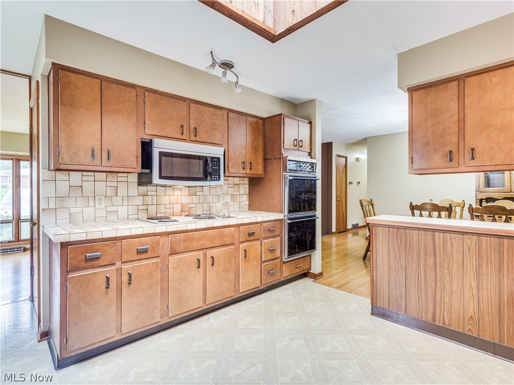 Tallmadgew Hill Allotment - Residential