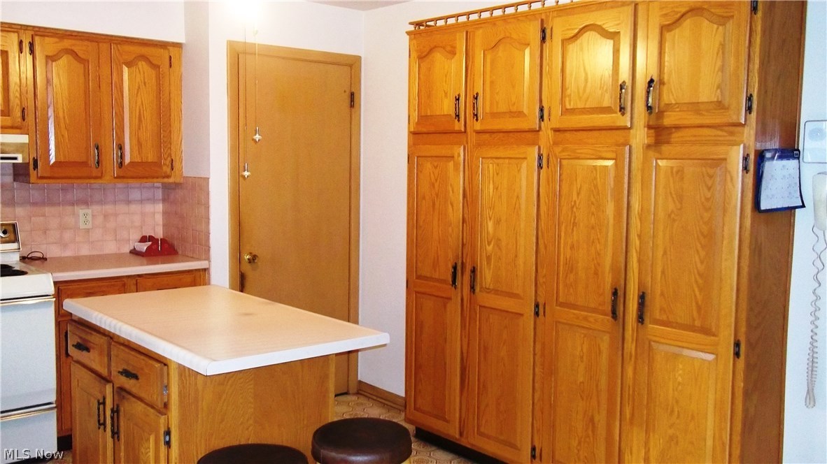 Lincoln Ave - Residential