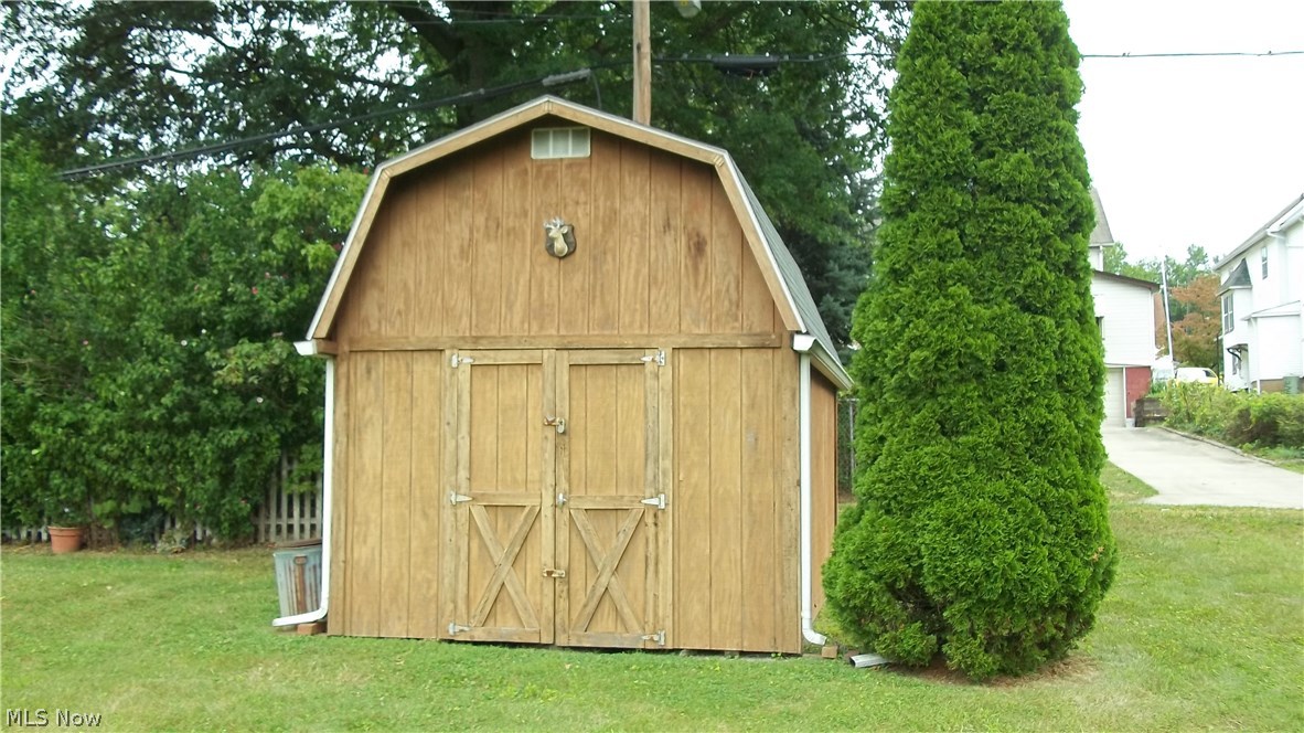 Lincoln Ave - Residential