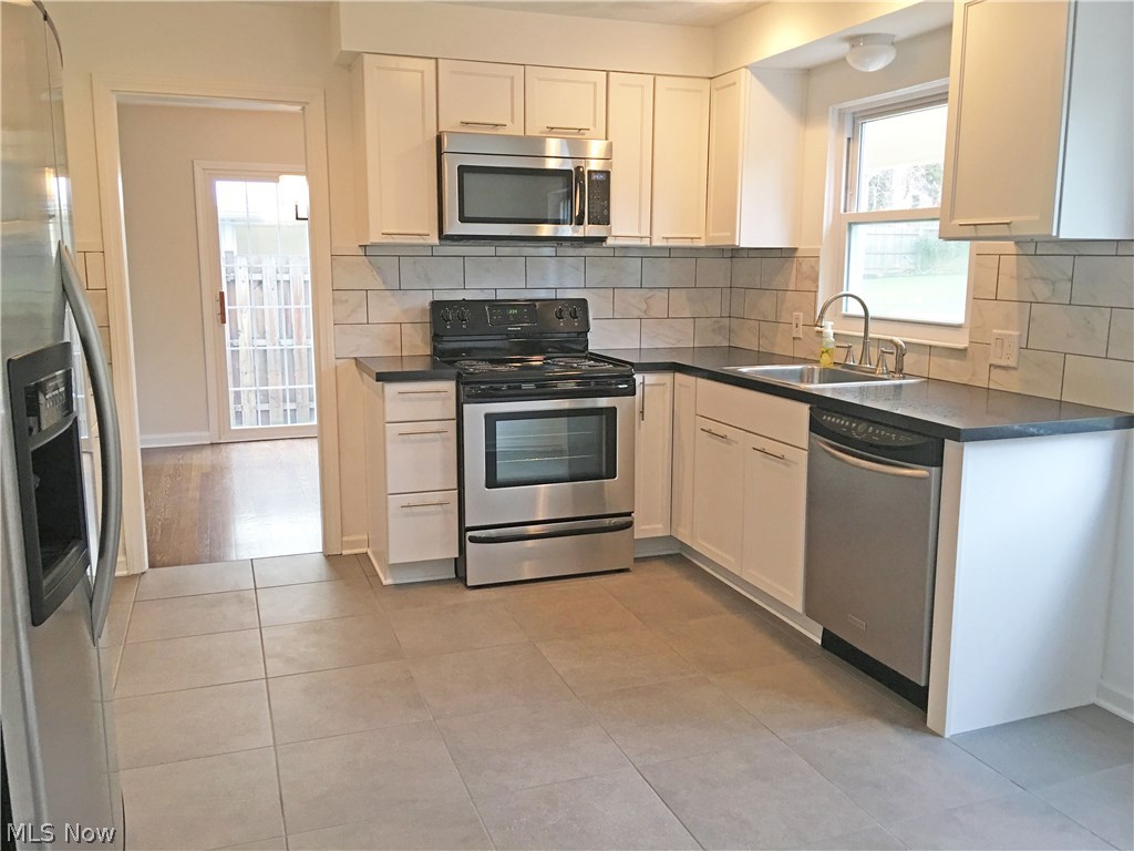 Sunset View - Residential