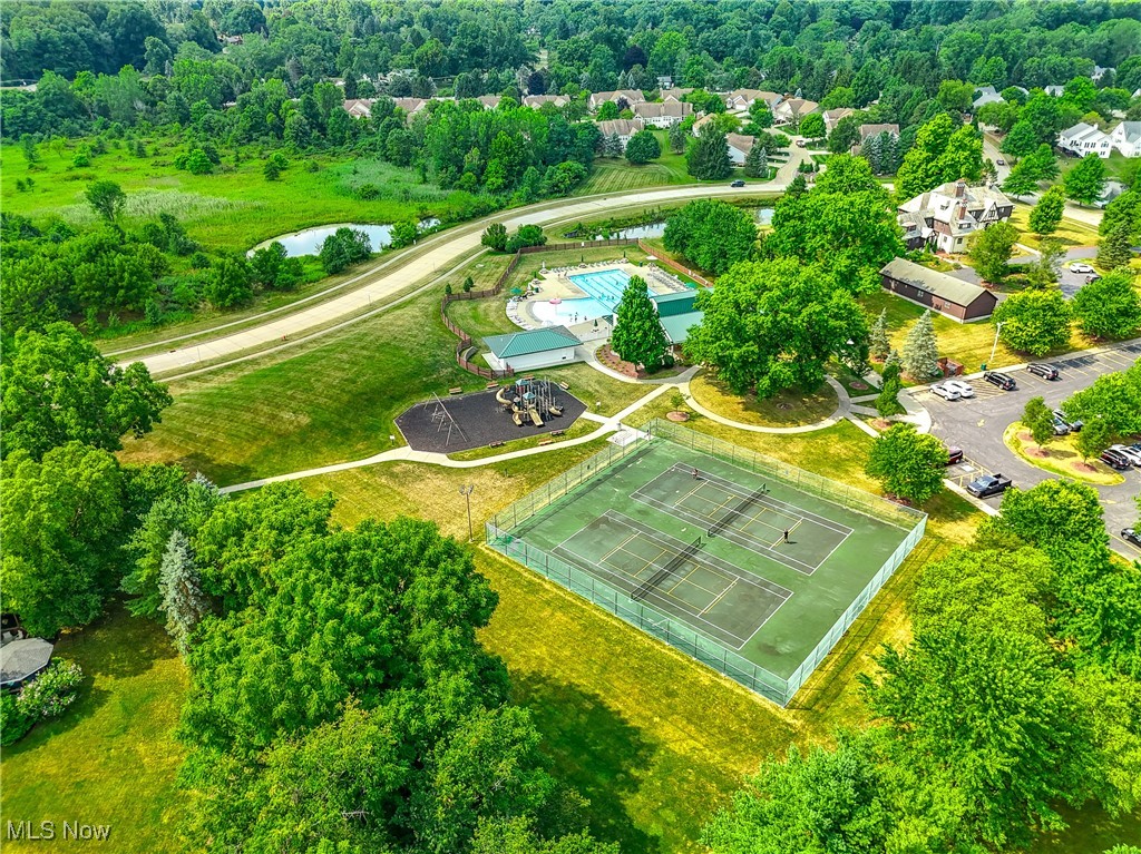 Villas At Eaton Estate Sub - Residential