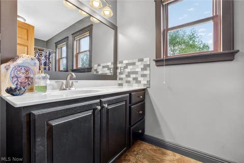 Tiny photo for 607 Highwood Drive, Cuyahoga Falls, OH 44223 (MLS # 5209827)