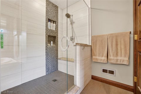 Tiny photo for 607 Highwood Drive, Cuyahoga Falls, OH 44223 (MLS # 5209827)