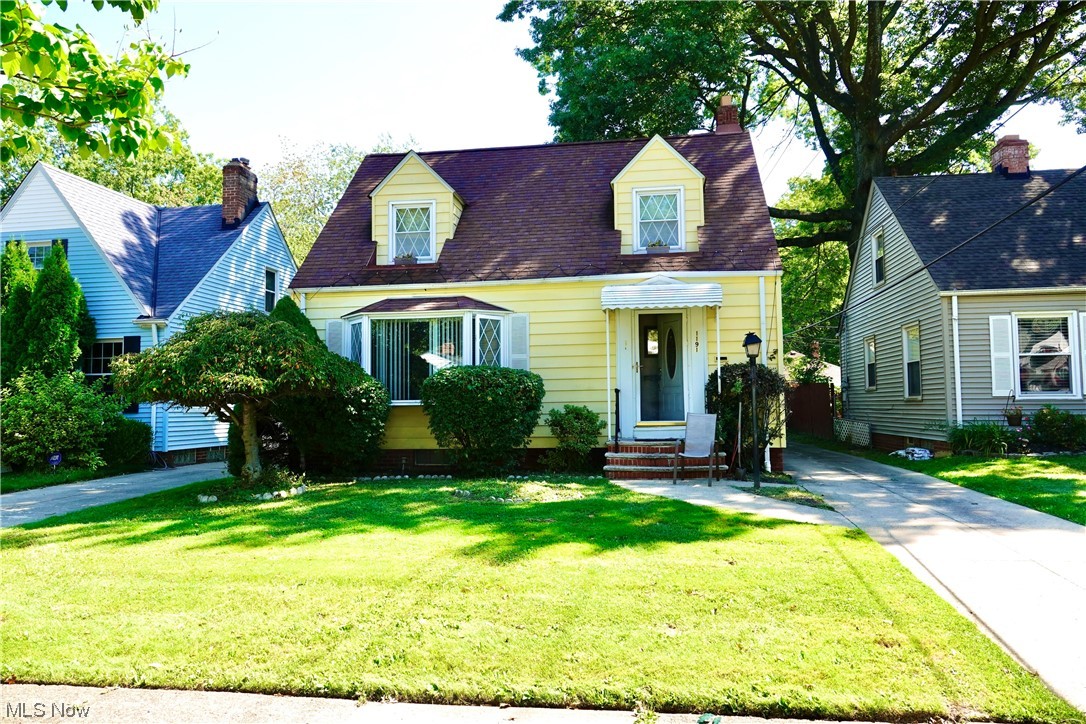 Pride of ownership! 3 bedroom cape cod with finished rec room, eat-in kitchen, living room with fireplace, and dining area. 2 car detached garage. Show and sell.