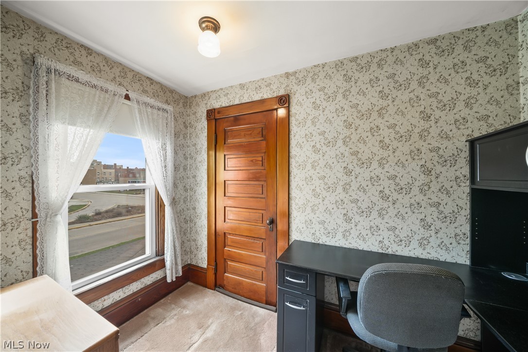 Barberton - Residential Income