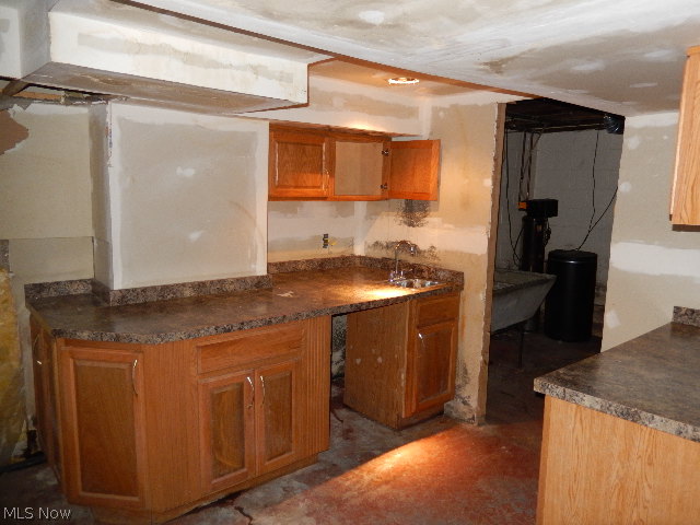 Shaw East Ave Allotment - Residential