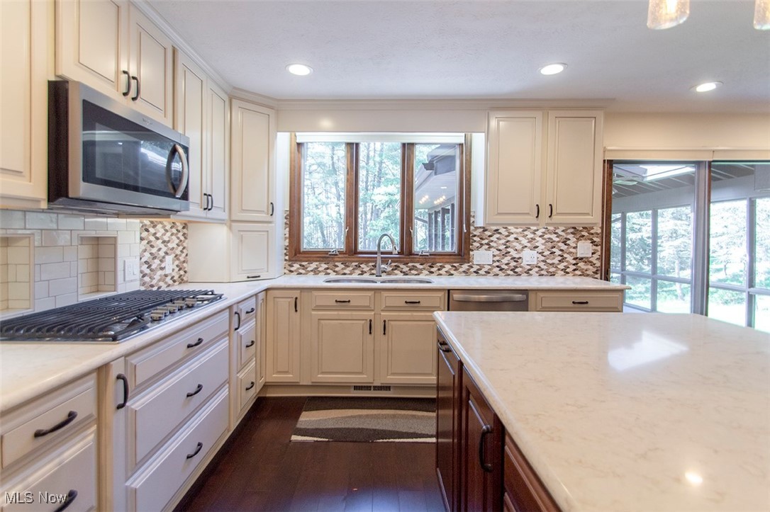 Weymouth Woods - Residential