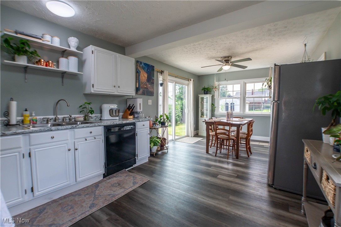 Oakwood Park - Residential