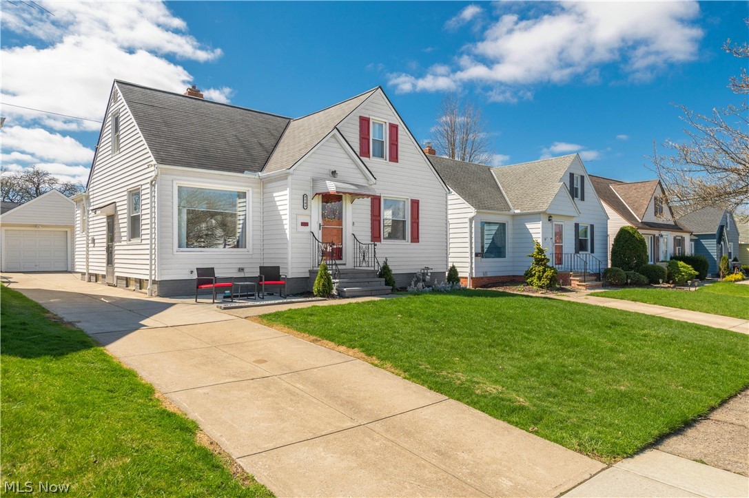 Memphis Villas - Residential