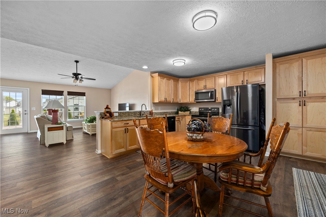 Meadow Lakes Sub - Residential