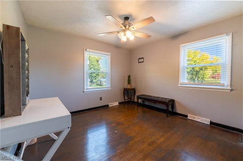 Tiny photo for 3939 Nottingham Avenue, Austintown, OH 44511 (MLS # 5255451)