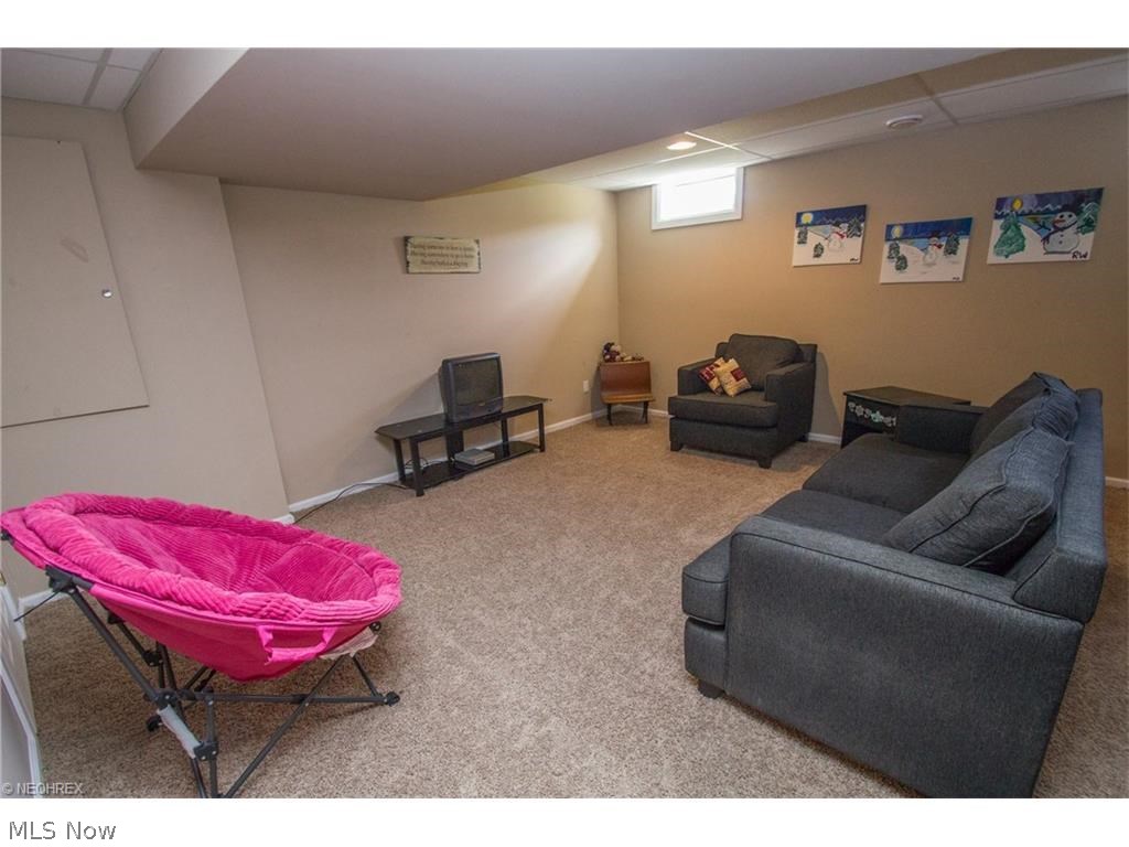 Pleasant Lakes/Brimfield - Residential