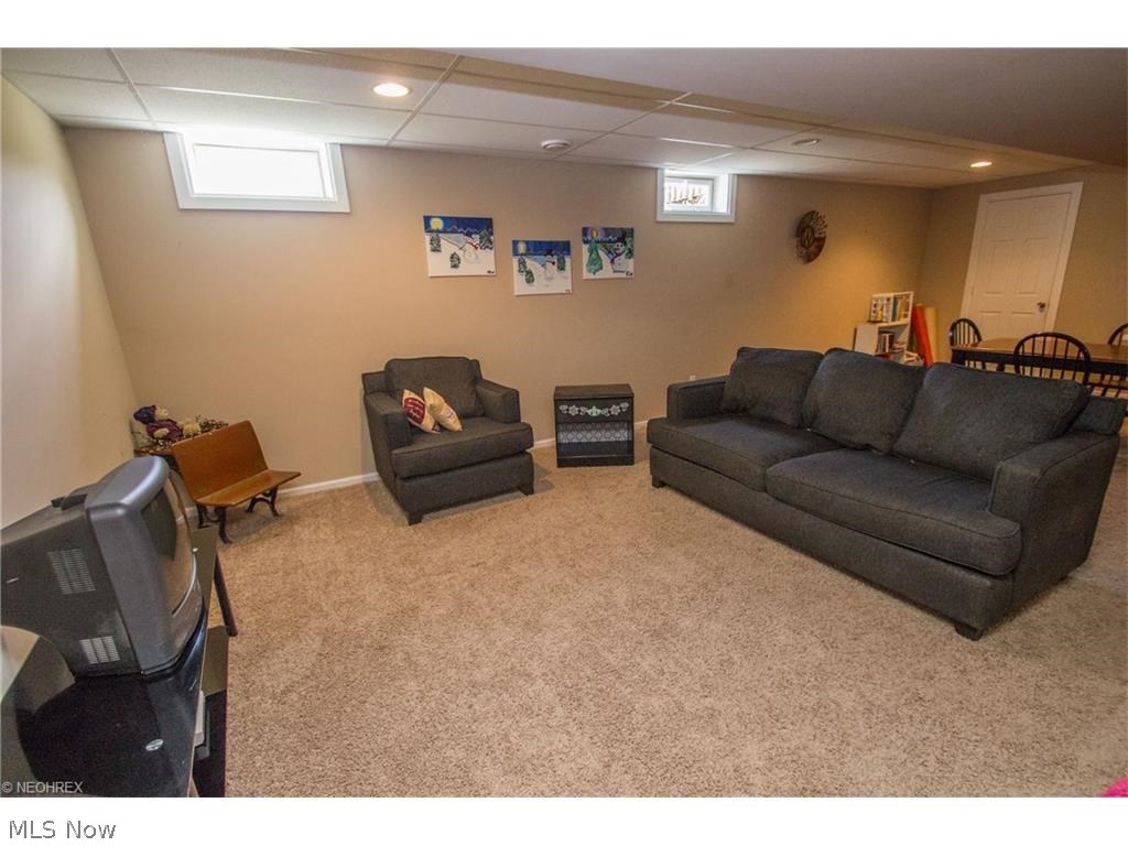 Pleasant Lakes/Brimfield - Residential