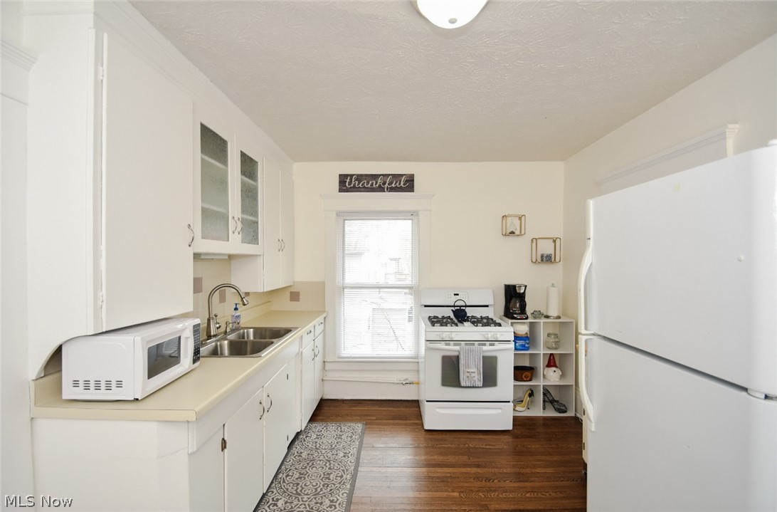 K & W - Residential Income