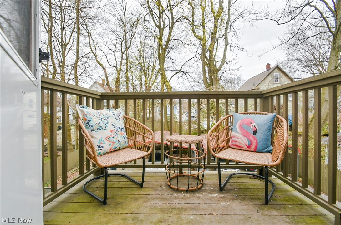 K & W - Residential Income