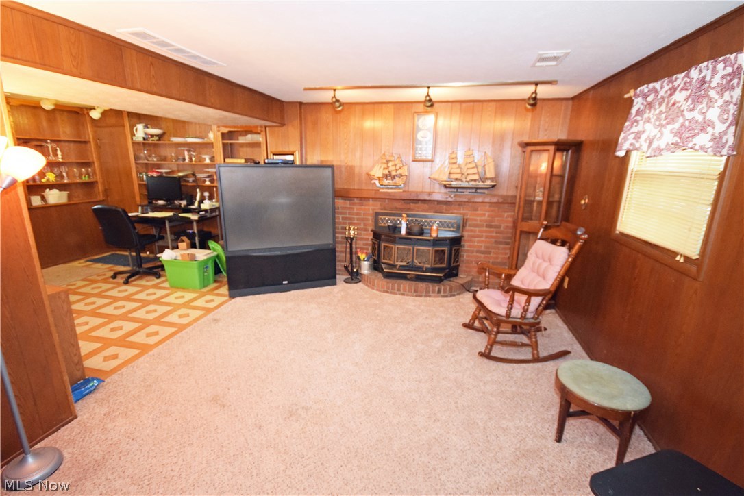 White Gate - Residential