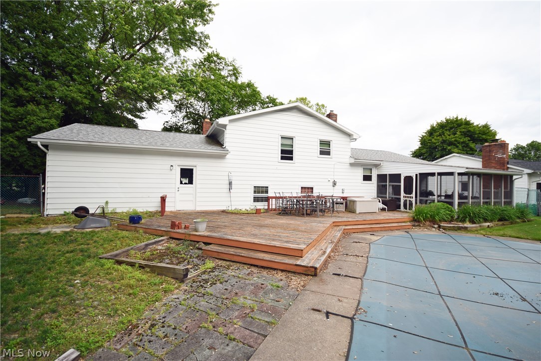 White Gate - Residential