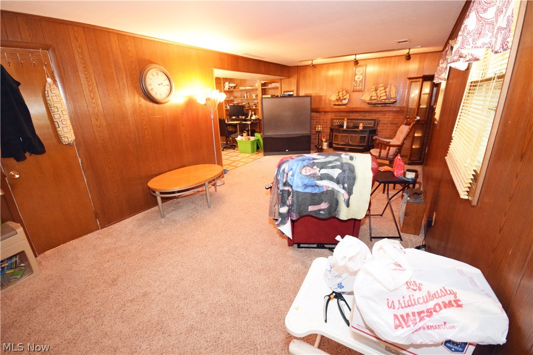 White Gate - Residential