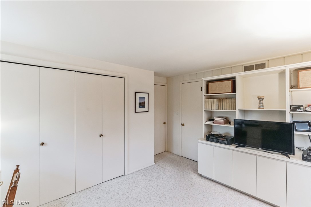 Van Sweringen Cos Belcourt Acr - Residential