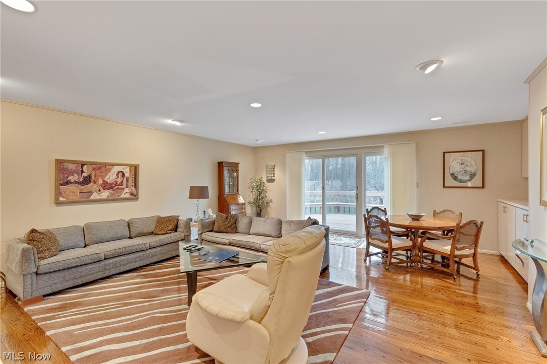 Van Sweringen Cos Belcourt Acr - Residential