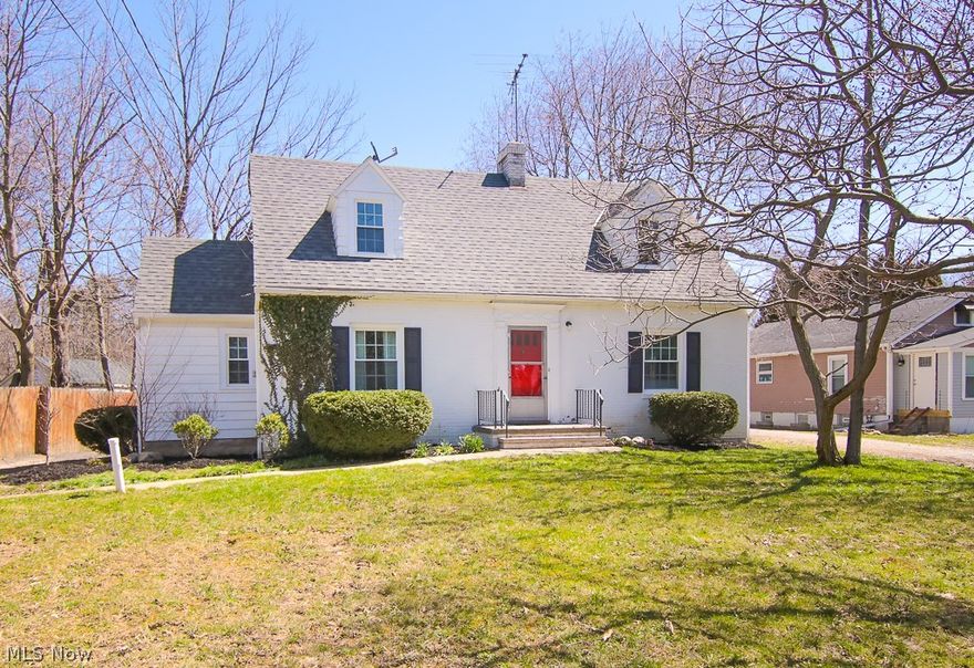 Quality Midview Schools...Carlisle township so no RITA income tax for additional $$$ Savings!!! This Bright and Cheerful Cape Cod Home awaits you with many recent updates from Windows, Counters, Flooring, Brand New septic and more while being situated on a .4 acre river front lot with gorgeous views and a one of a kind lot situated close to highways so that you have the country feel but access to highways and shopping. Enter to a CHARMING home that includes beautiful hardwood floors throughout much of the home, The windows are oversized for natural light and views. Kitchen has been updated with new counters and flooring, appliances included. The Family room is huge with warming fireplace to enjoy on those cozy winter evenings, huge new windows also. Great rec room/Den was added for additional living space & includes built ins. Outstanding 1st floor master w/ wood flrs, private bath and ample closet...Nice master. Additional bedrooms are spacious w/attractive dormers. Large drive includ