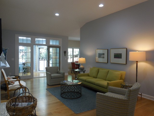 Normandy Village At Cross Creek Condo - Residential