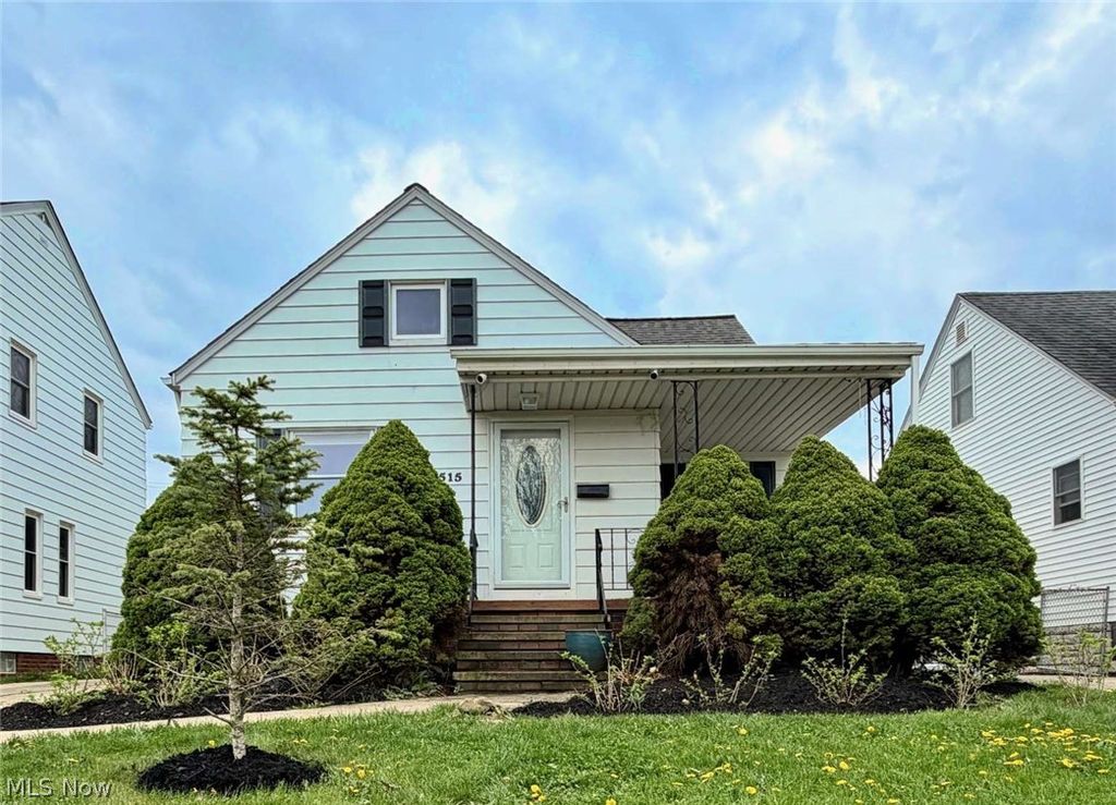 Photo of 4515 Pershing Avenue, Parma, OH 44134 (MLS # 5203029)