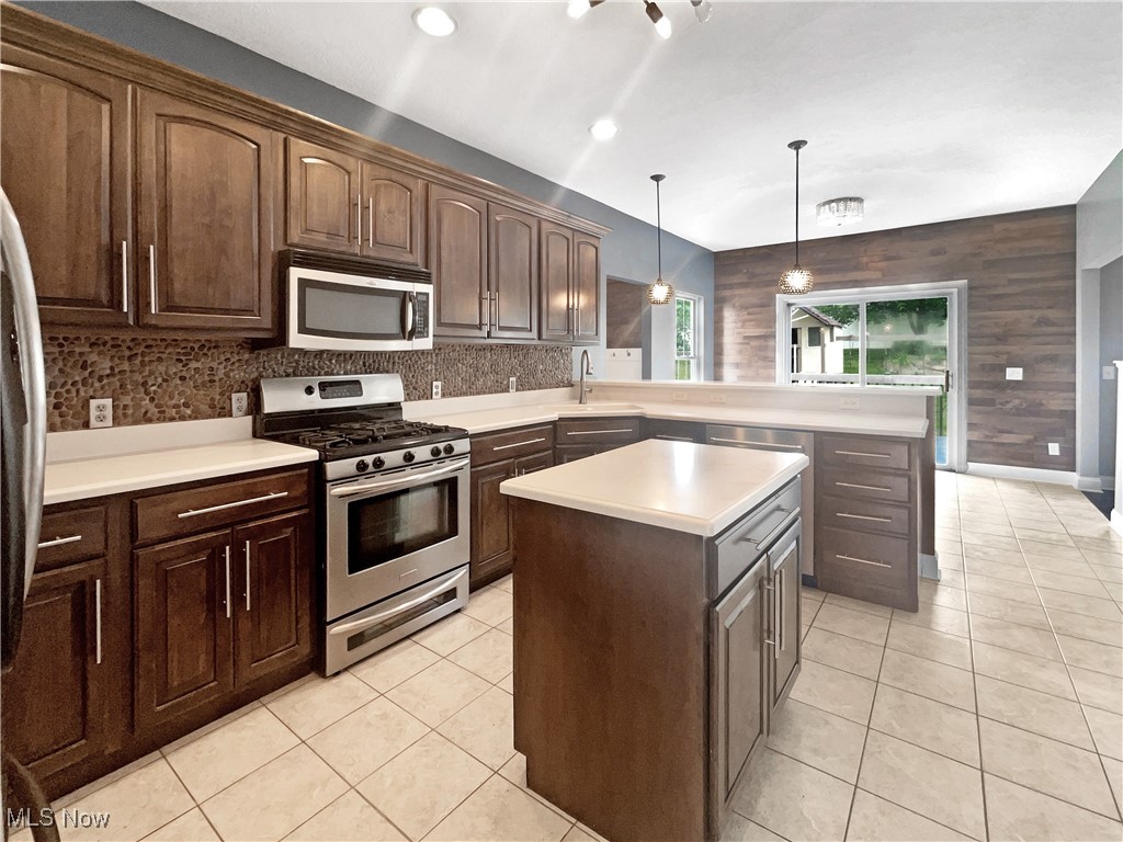 Mystic Pointe Sub - Residential