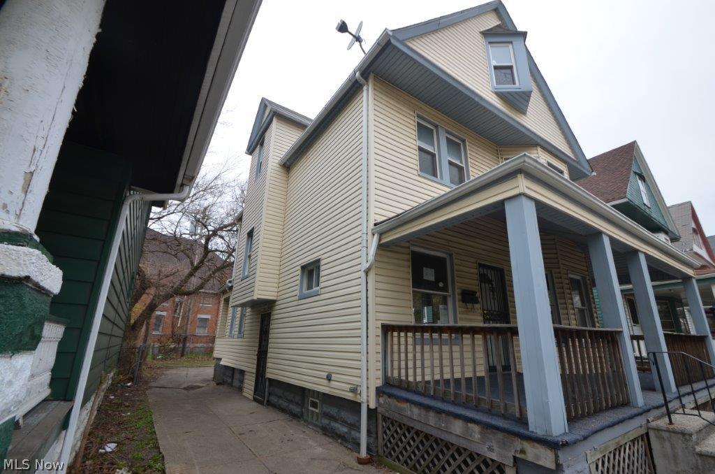 Fulton Bldg Companys - Residential