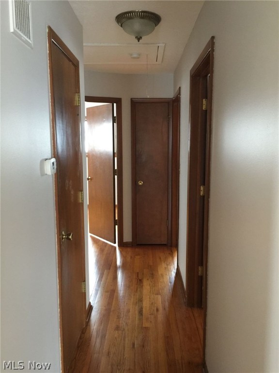 Waid & Duffeys Center Hwy - Residential Lease