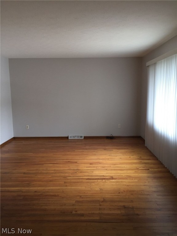 Waid & Duffeys Center Hwy - Residential Lease