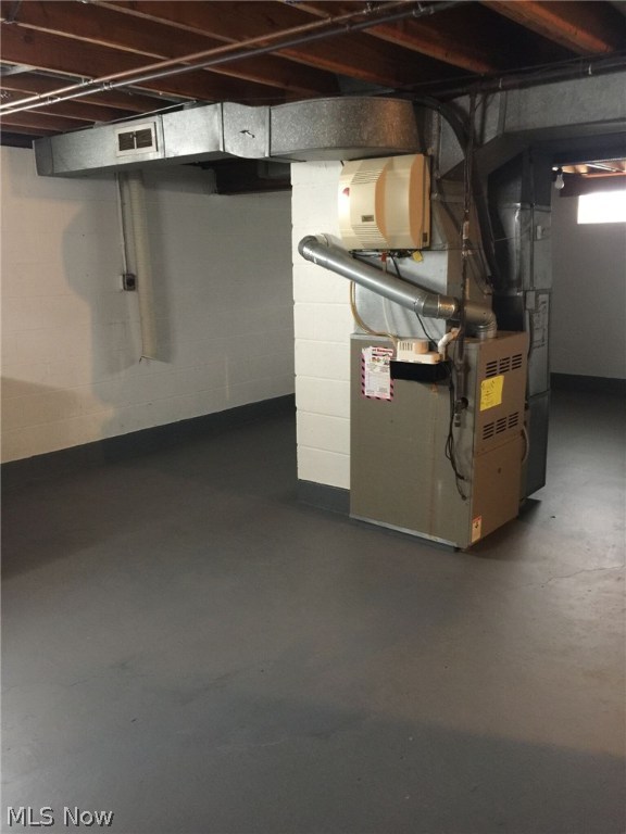 Waid & Duffeys Center Hwy - Residential Lease