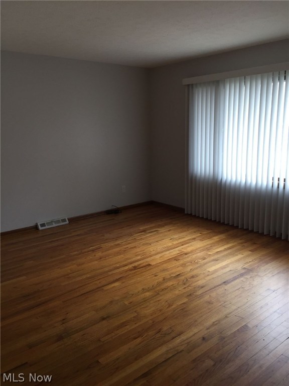 Waid & Duffeys Center Hwy - Residential Lease