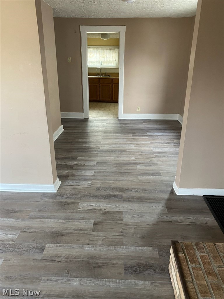 Valley View - Residential Lease