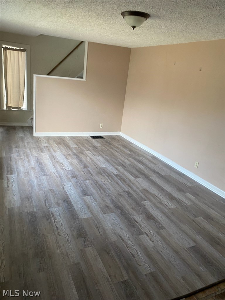 Valley View - Residential Lease