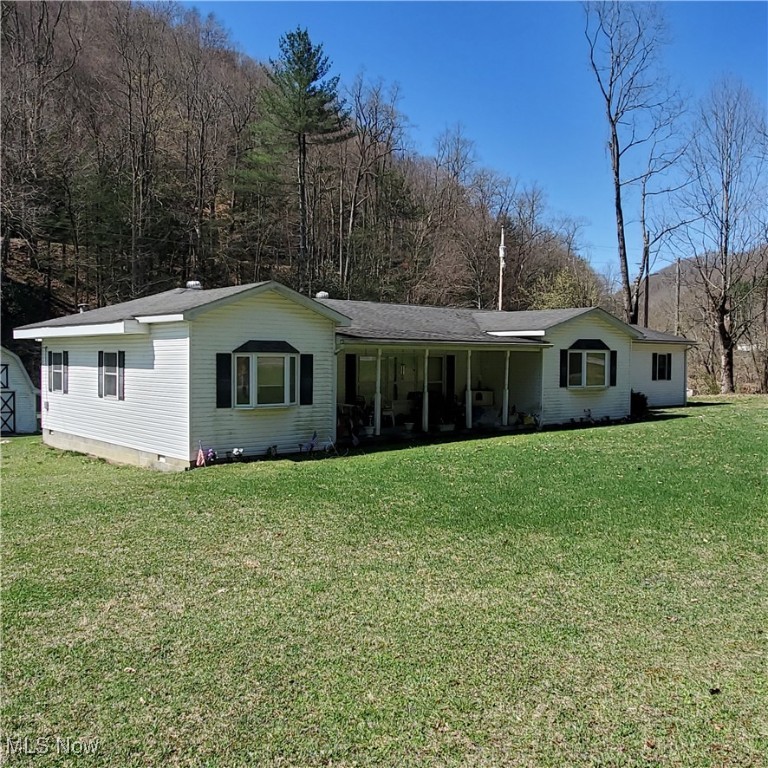 2398 Seneca Trail Trl, Montrose, West Virginia image 1