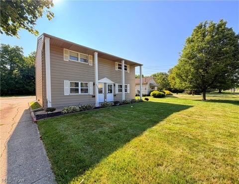 Multifamily For Sale - 1521-1523 Missouri Avenue<br/> Lorain, OH 44052