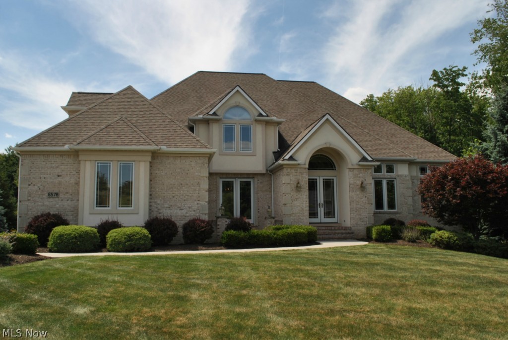 Spectacular,1 owner,executive manor,extense upgrades & details,custm blt by Petros Homes.2-story foyr/custm staircs,4" wd flr.2-story GrtRm/custm FP & windws.1st flr Den.DinRm/4" wd flr,Butler's pantry w/wet bar & blt-in hutch/newer quartz countr & backsplsh.Kitch/custm cabints,lge island,'14 new SS appl's,Viking 6 burner range & ovens,dishwashr,'14 quartz countrs,light fixturs.Hearth/FamRm w/coffered ceilng,FP.Luxury 1st flr MBR/dr to covered patio,12' ceilng,FP,glamr bth/12' ceilng,custm tile shower,2 vanity/desk areas,lge walk-in closet.2nd FLR:Loft w/blt-in desk & cabints.2 BR's share full bth,2 vanities;1 BR/walk-in closet;BR 4/cathedrl ceilng,full bth;2 staircases to 2nd flr.State-of-the-art fin. bsmt w/Rec/GrtRm,'14 custm stone FP wall,24x9' custm bar/blt-in cabints,tile flr,granite countr,12x12' exercs rm,12x11' BR/lge windw.Casemnt Pella windws thruout.2 newer C/A units.3+car garage/blt-ins,'14 epoxy flr.20x15' covered custm patio/cathedrl ceilng,FP,blt-in grill,private resort