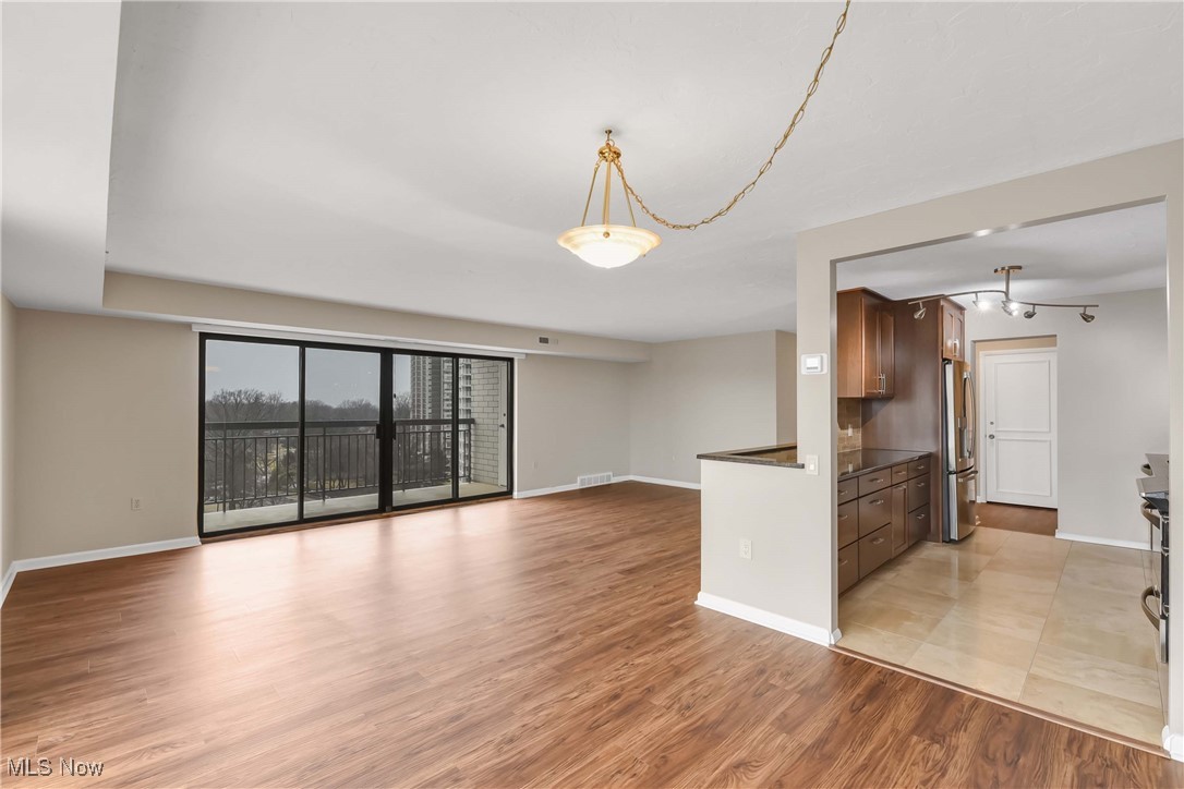 12550 Lake Avenue #906, Lakewood, Ohio image 13