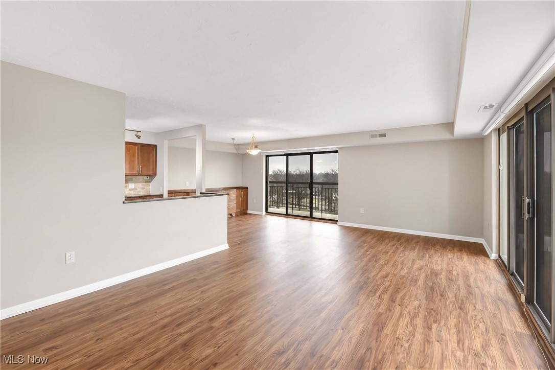 12550 Lake Avenue 906