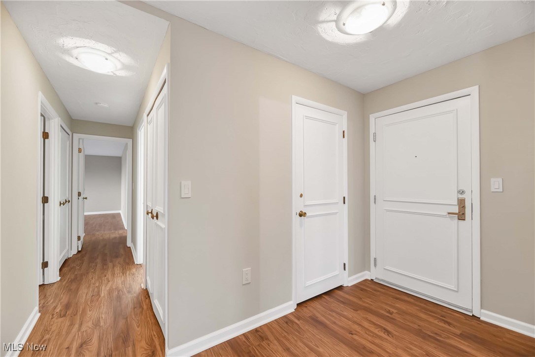 12550 Lake Avenue #906, Lakewood, Ohio image 18