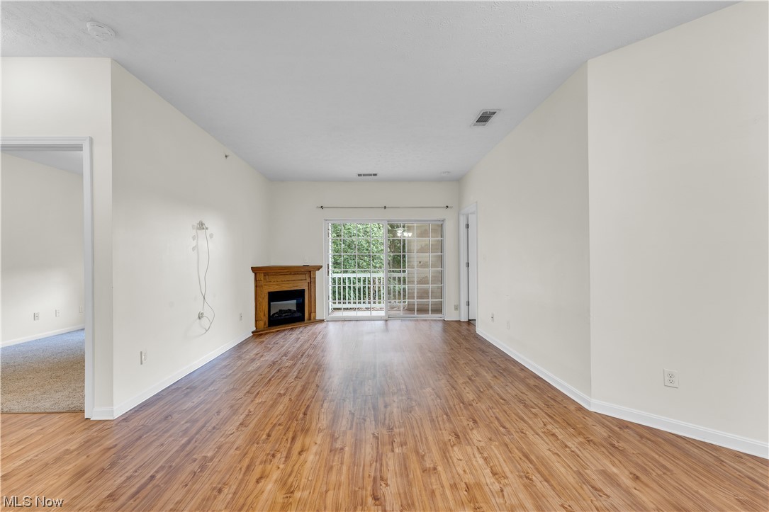 Aqua Marine Condo #1 Ph 1 - Residential