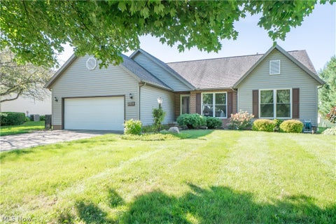 Tiny photo for 2316 Mount Pleasant Street NE, Canton, OH 44721 (MLS # 5239074)