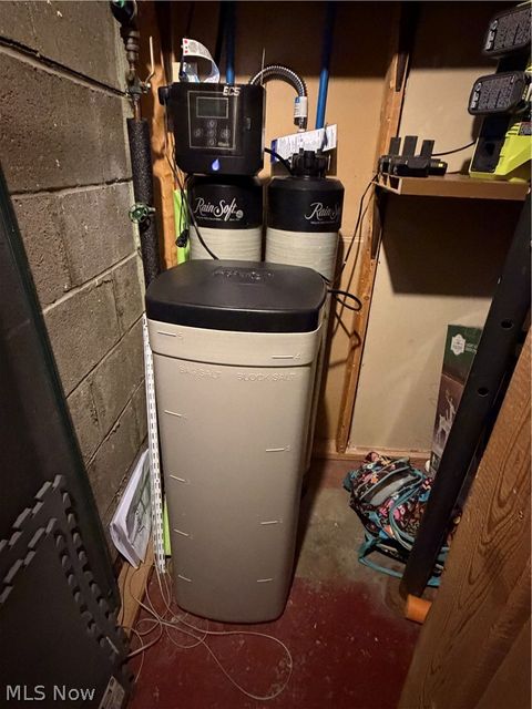 Tiny photo for 4401 9th Avenue, Parkersburg, WV 26105 (MLS # 5203025)