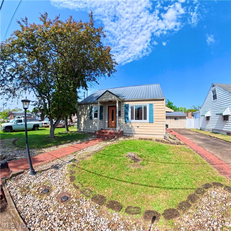 Bertha Powers Heiges Adn - Residential