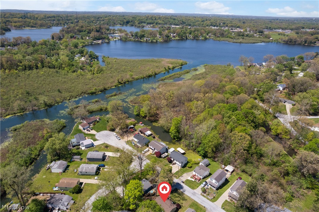Hohmans Long Lake Channel - Residential