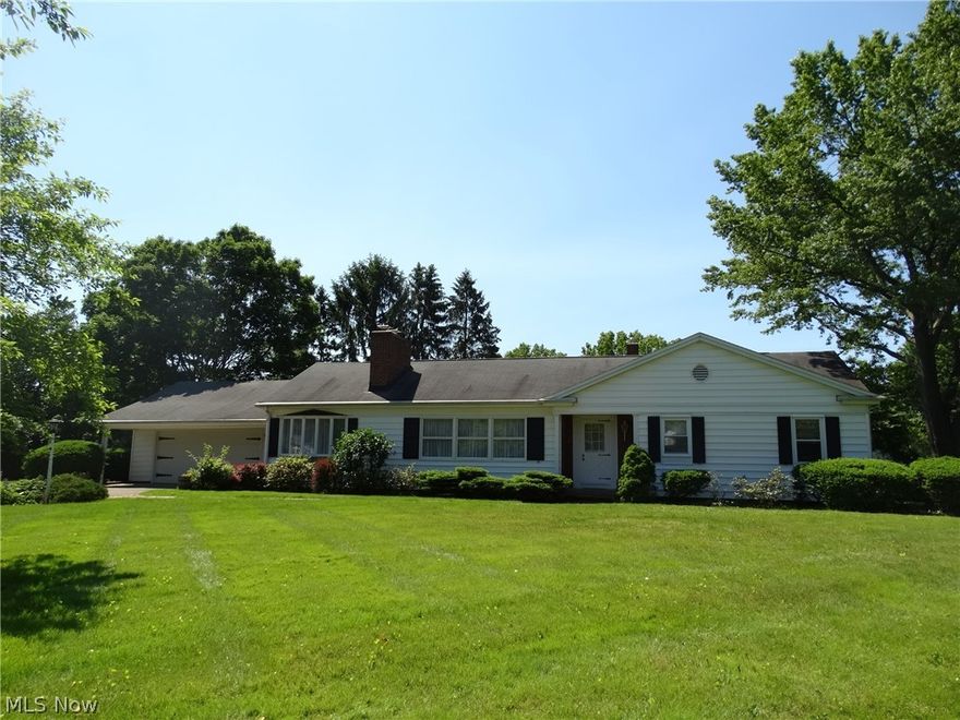 Charming three bedroom one and a half bath ranch on cul de sac in Jackson Township. Foyer entry leads to living room with two way gas log fireplace. Formal dining room or office/sitting area.  Kitchen is a chef's delight. It is spacious and offers wonderful cabinet and storage areas.  Kitchen opens to large and inviting dining area.  First floor laundry and half bath .  This home boasts an abundance of closet storage.  Master bedroom features multiple closets.  This ranch with 1716 square feet also offers a partially finished lower level with fireplace.  The screened porch is an added bonus.   Over sized two car garage with opener.   Furnace 2005, some updated windows, Hot water tank 2015. Call today to view.