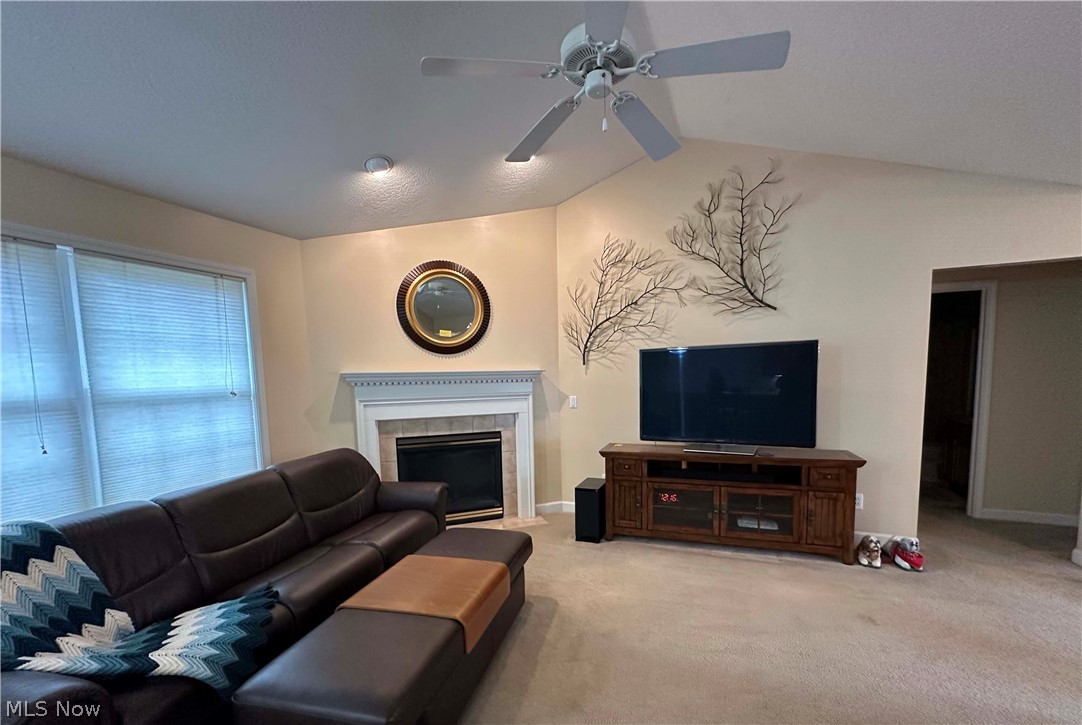 Hunters Rdg 06 - Residential