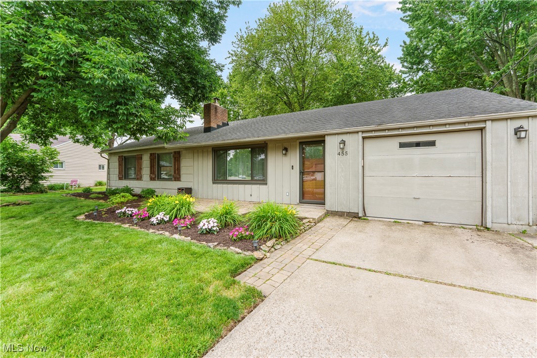 455 Lynn Drive