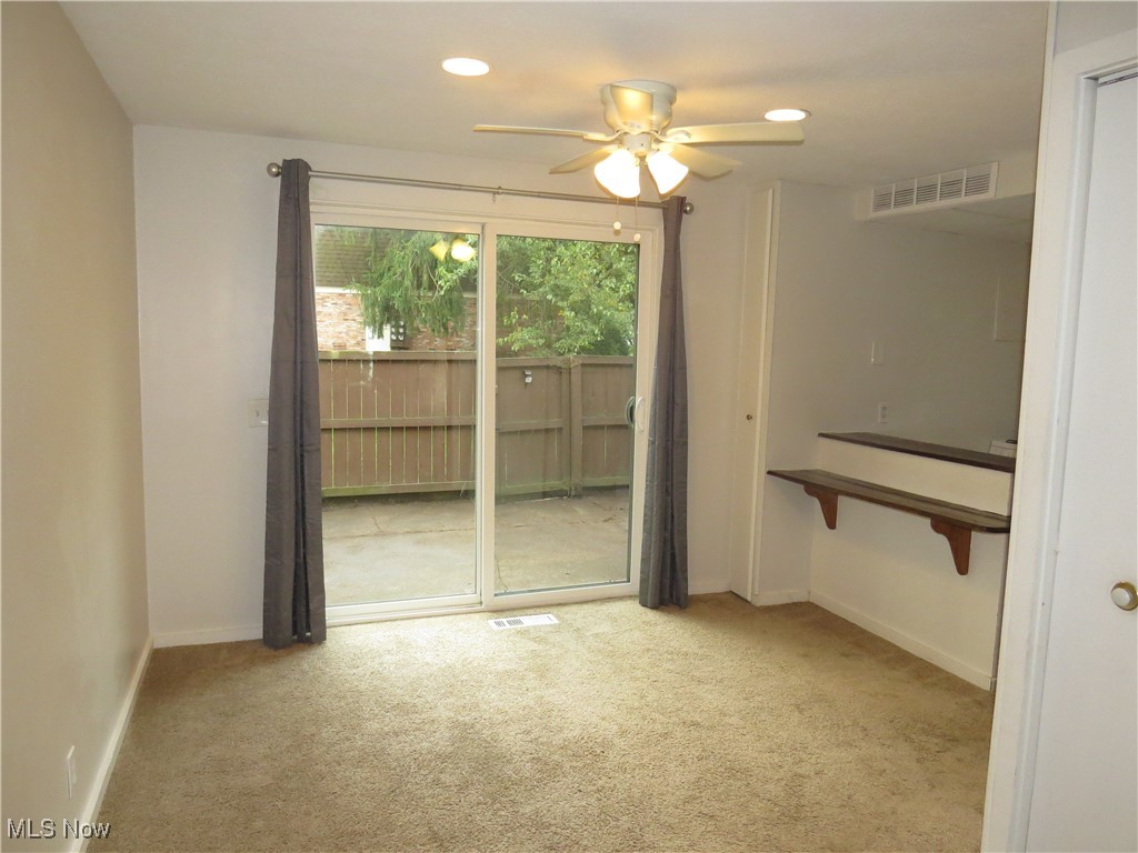 Painesville, Ohio 44077, United States, 3 Bedrooms Bedrooms, ,2 BathroomsBathrooms,Residential,Active,215623